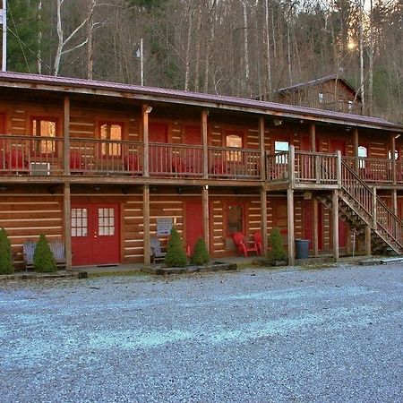 Black Bear Lodge Motel Slade Eksteriør bilde